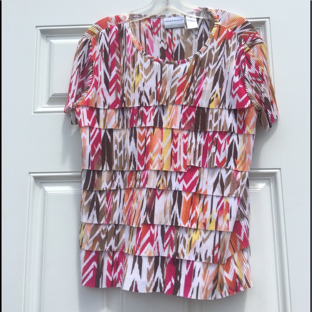 Alfred Dunner blouse‎ size Petite Medium.